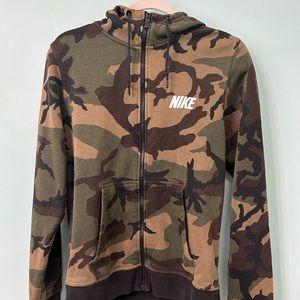 Nike Camo zip up jacket